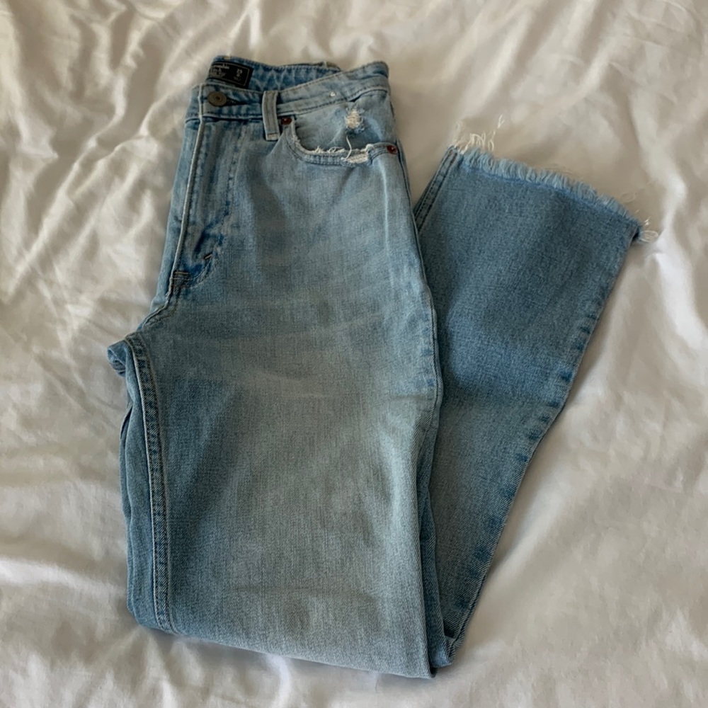 Abercrombie & Fitch Zoe Natural Rise Ankle Straight Jeans